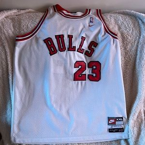 Mens Nike Chicago Bulls Jordan jersey xxl